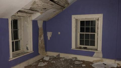 Still standing - A3D65AAB-B972-4F80-A9D5-B9CFE2.jpg