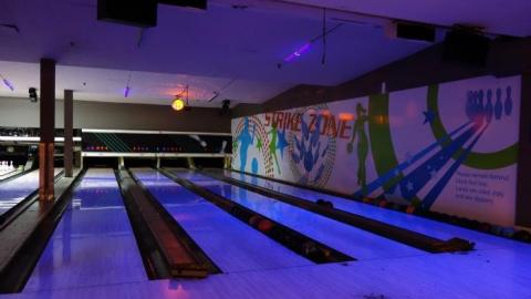 Passing The Foul Line '19 - All-Star-Bowling43.jpg