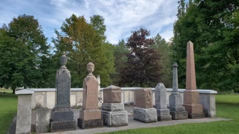 September 2019 - Hume-Cemetery10.jpg