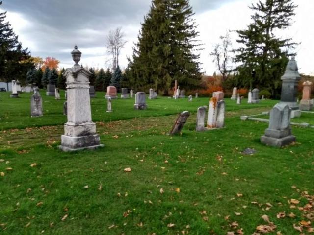 Iroquois Point Cemetery - South Dundas, Ontario
