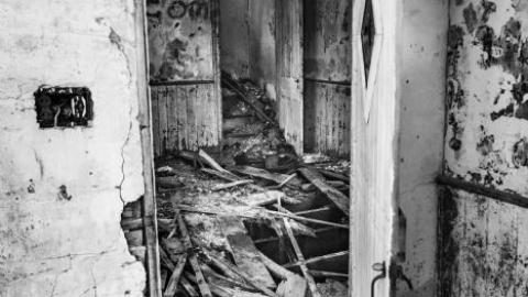 Jan 2020 Line 16 stone house - Edited-16.jpg