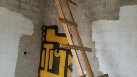 Not much here - Recd-Centre63.jpg