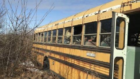 bus - bus-down-fry-truck13.jpg