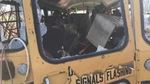 bus - bus-down-fry-truck14.jpg