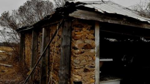 Abandoned farmhouse - IMG_20200314_211527.jpg