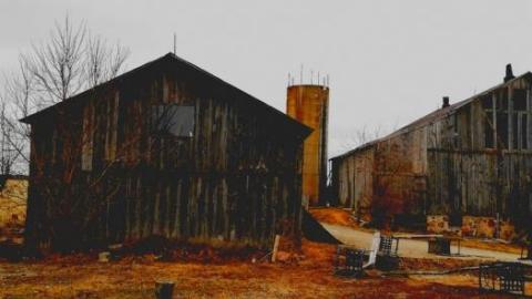 Abandoned farmhouse - IMG_20200314_211313.jpg