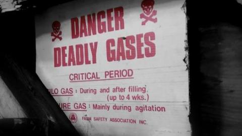 Abandoned farmhouse - IMG_20200314_204238.jpg