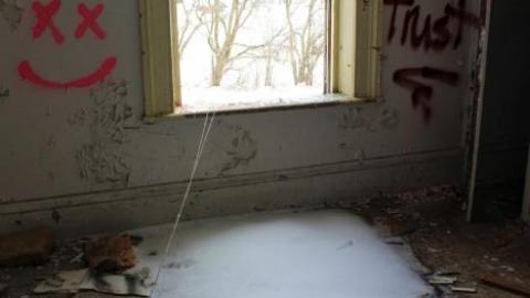 Trashed/FEB 2020 - IMG_3803.jpg