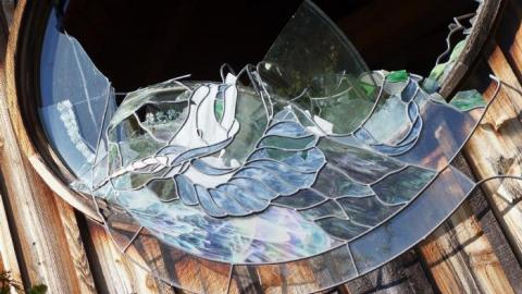 Abused Log Mansion '19 RIP - The-Log-Mansion86.jpg