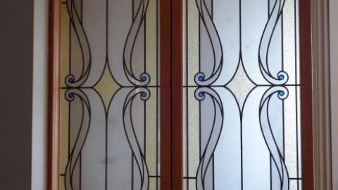 Weirdly Positioned Stairs '19 - DSC08623.jpg