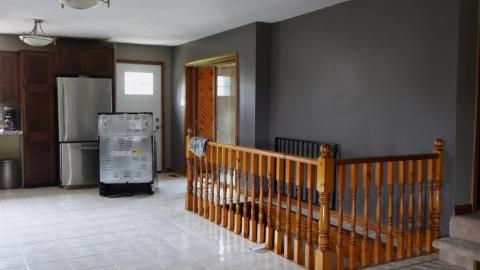 Weirdly Positioned Stairs '19 - DSC08669.jpg