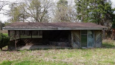 Weirdly Positioned Stairs '19 - DSC08687.jpg