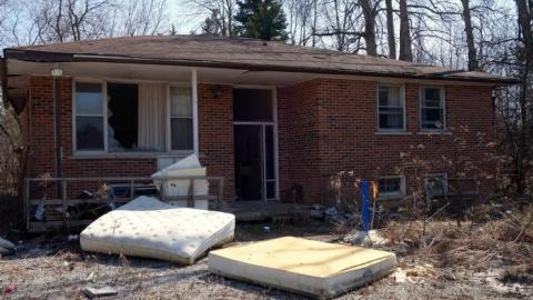 Flooded & Smashed '19 - Wine-For-The-Maytag-Guy15.jpg