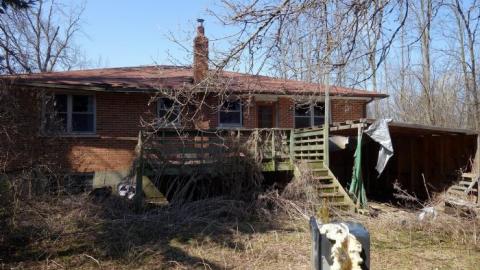 Flooded & Smashed '19 - Wine-For-The-Maytag-Guy7.jpg