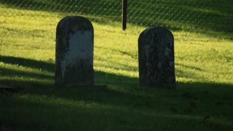 Port Oshawa Cemetery - Port-Oshawa-Pioneer-Cemetery15.jpg