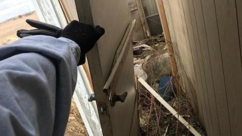 big trailer - living-in-trailers-but-life-a-movie23.jpg