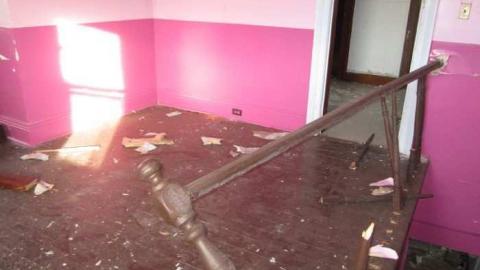 Nov Visit - inside - House 4 (26).jpg