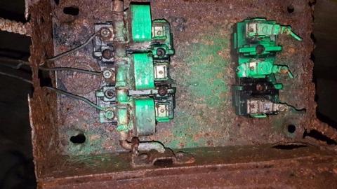 Barber - 20170620_023355.jpg