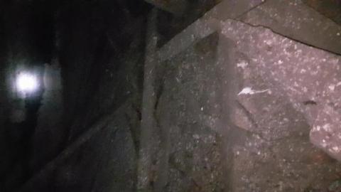 Collapsed Interior Brick Oven  - vlcsnap-2020-04-17-17h41m16s39.jpg