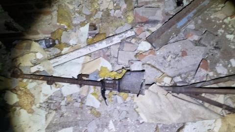 Collapsed Walls and Flood - 20200404_233432.jpg