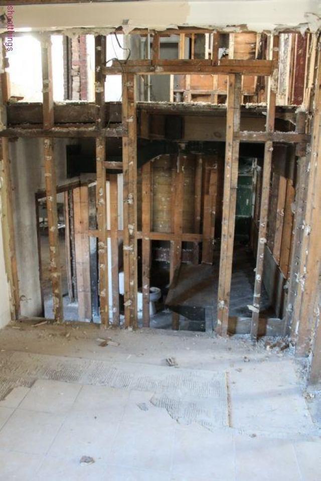 Queen @ Joseph photo 3