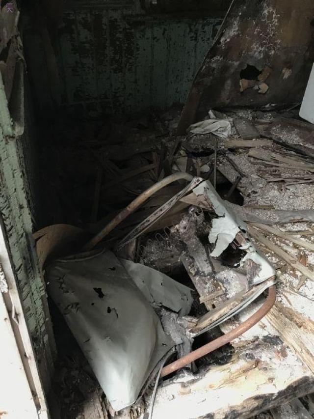 April 28, 2020 - 7073DA0F-3DFF-4441-989A-3B4C05.jpg