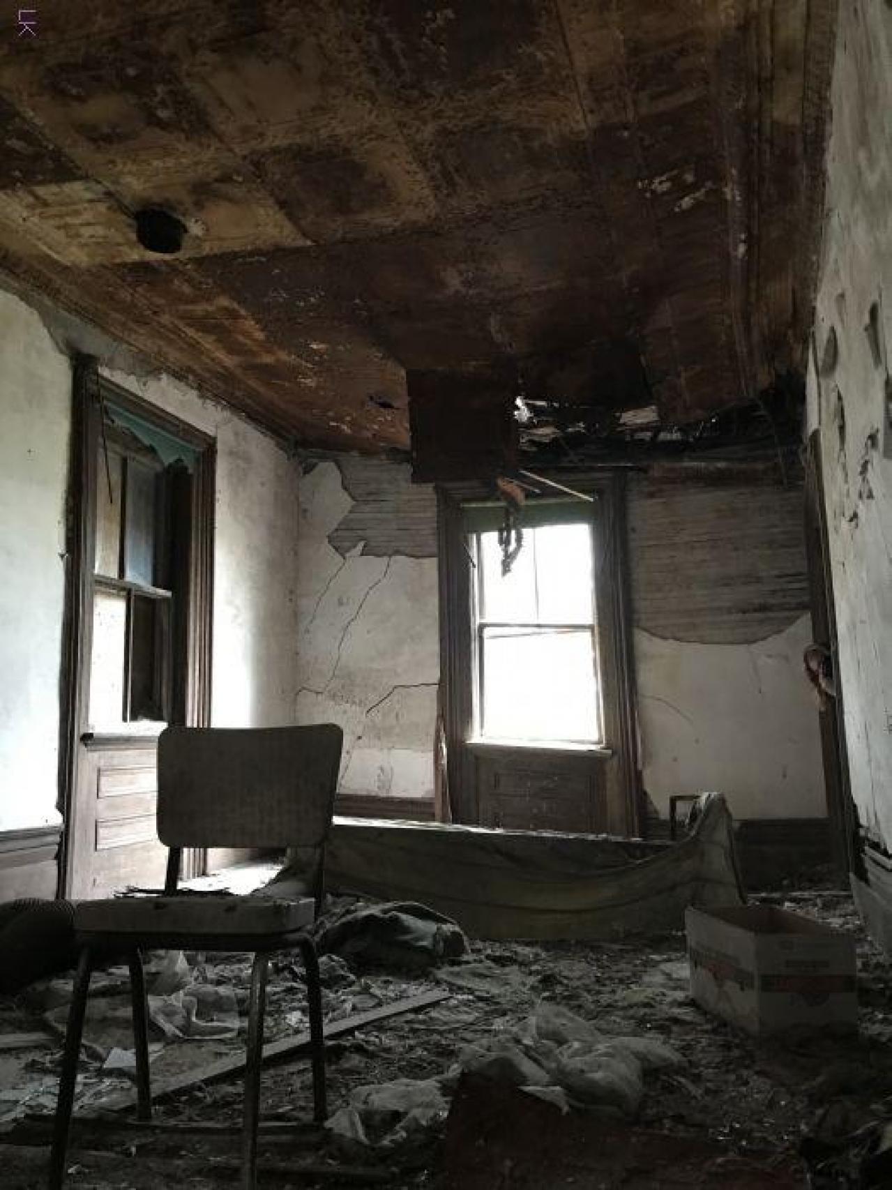 April 28, 2020 - 33F8276C-0242-4D9A-A253-7F8905.jpg