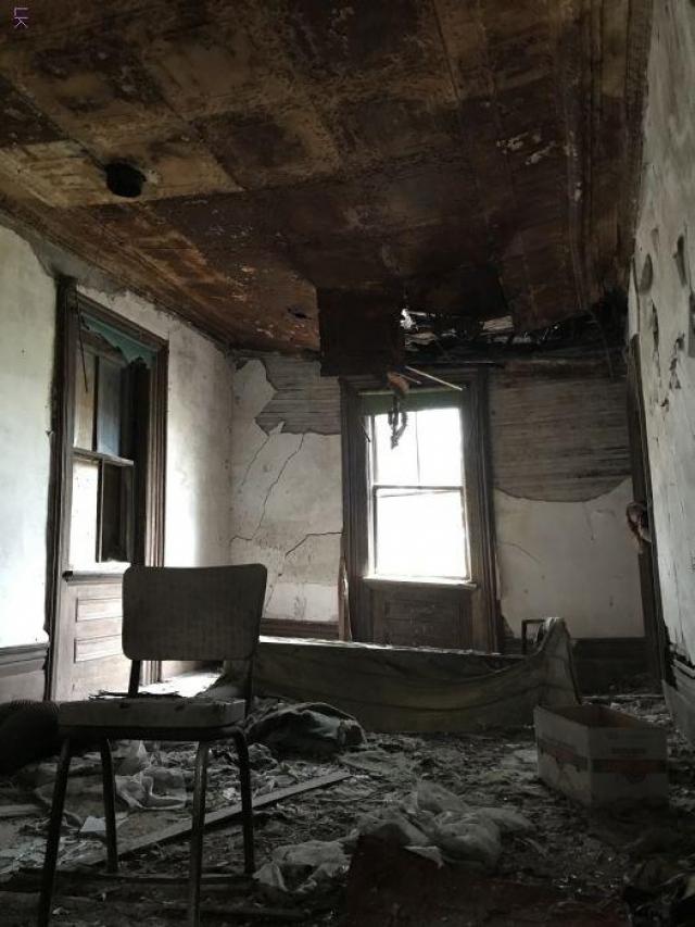 April 28, 2020 - 33F8276C-0242-4D9A-A253-7F8905.jpg