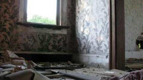 July 2011 - Holyrood-Farmhouse1.jpg