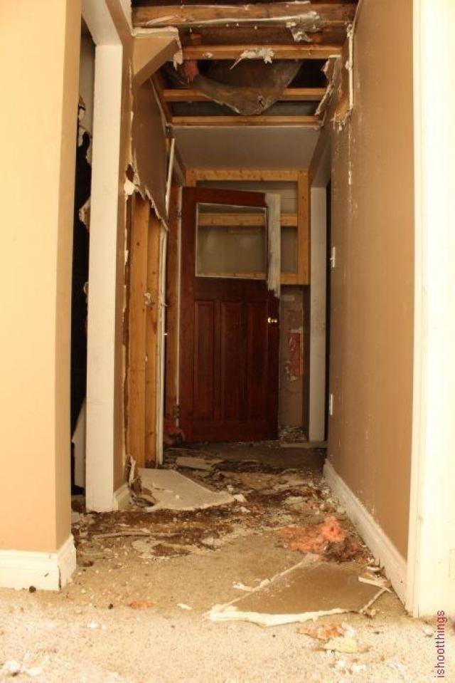 That House 2 Doors Down From Preston Springs photo 2