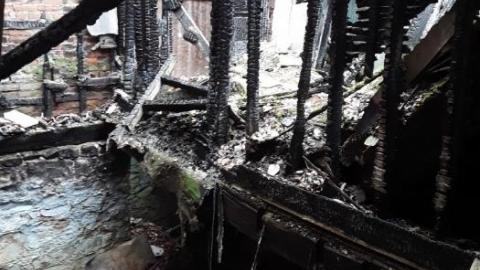 Burned in the Middle - burnt 1.jpg