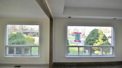 Brown Bathroom Backsplit - Toronto, Ontario