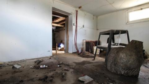 Moar Than One Abandonment... - IMG_0738.jpg