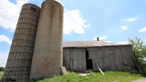 Moar Than One Abandonment... - IMG_0753.jpg