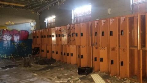 Bricked windows - 6920202544320200607_192914.jpg