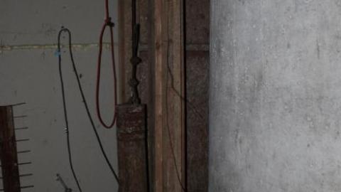 Top Room - 612202013218liftcounter.jpg