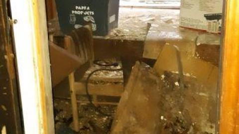 theres a hole in the floor - 20200514_175215.jpg