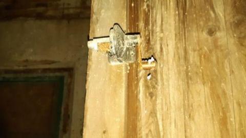 theres a hole in the floor - 20200514_183822.jpg