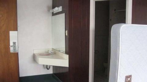 sundial - IMG_0405.jpg