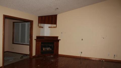 THEYRE WATCHING. - IMG_0084.jpg