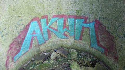 Even Less - IMG_9202.jpg