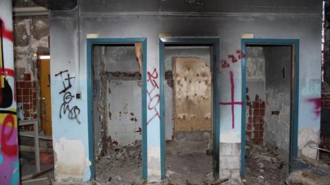 One Building - IMG_0400.jpg