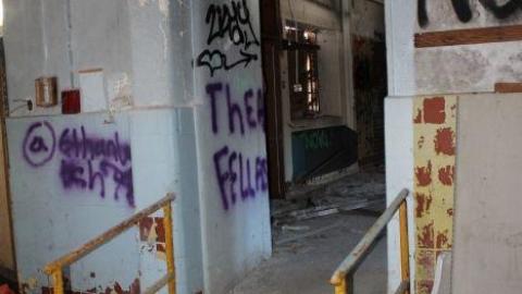 One Building - IMG_0407.jpg