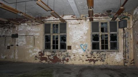 Two Building - IMG_2409.jpg