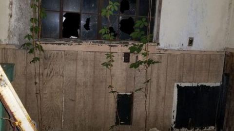 Falling cabinets (filing) - 20200629_223647.jpg