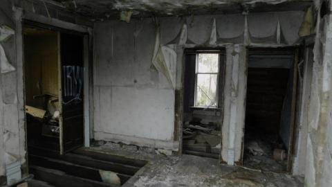 April 30 2020 - v7r90rdoBBnHha7820diningroom 1.jpg