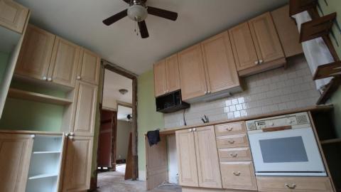 Faking It In A Storm - IMG_1988yeh.jpg