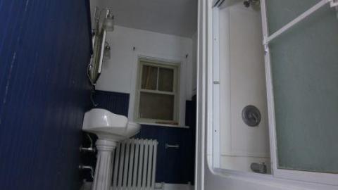 Faking It In A Storm - IMG_1989xVu.jpg