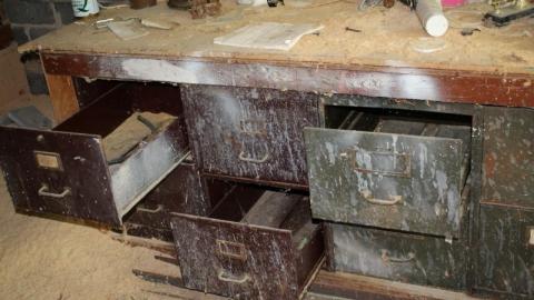 Home Exterior, Garage Interior - IMG_0730RfC.jpg