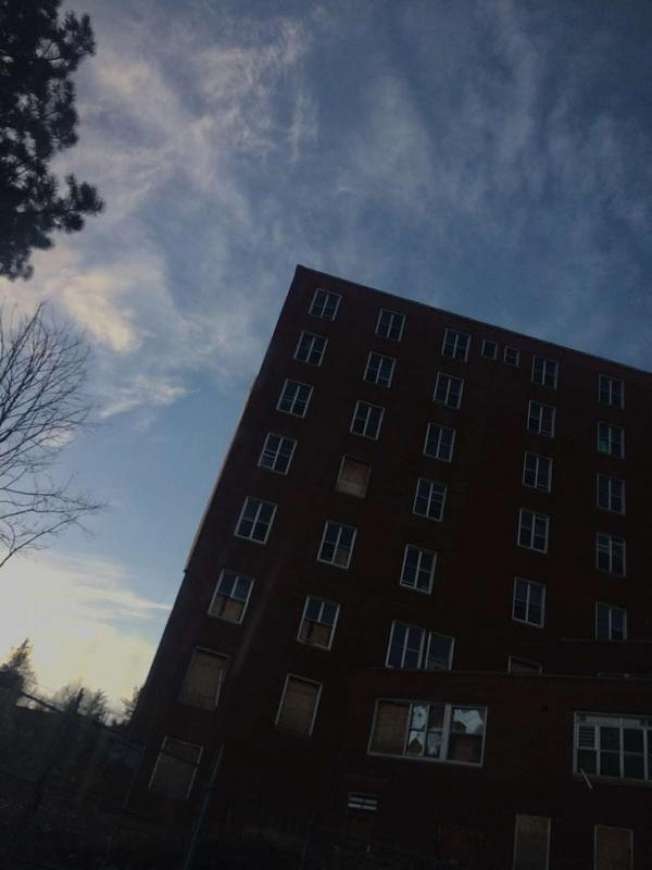 Older photos - D76B4A84-9ADD-4CCE-A0D0-8ECCFCE97FC8vXd.jpg